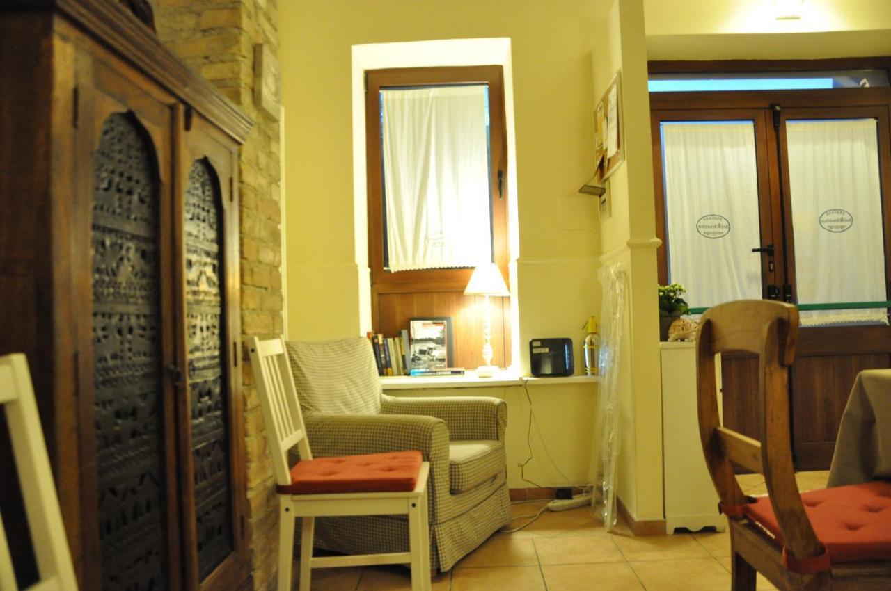 Bed And Breakfast Piazza Mercato ペスカーラ エクステリア 写真